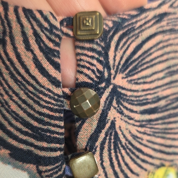 Maeve Anthropologie Whimsical Floral Henley Boho Raw Hem Oversized Top Large - Picture 5 of 13